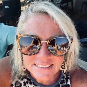 Meet your Posher, Wendy